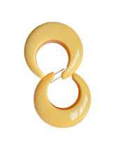 Load image into Gallery viewer, 1940s Buttermilk Yellow Bakelite Hoop Earrings
