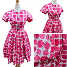 Load image into Gallery viewer, 1950s Pink and White Circle Print Dress
