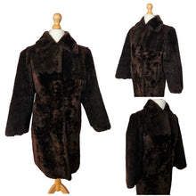 Load image into Gallery viewer, 1940s Brown Beaver Lamb Fur Coat
