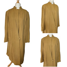 Load image into Gallery viewer, 1940s Dark Yellow Wool Swing Coat
