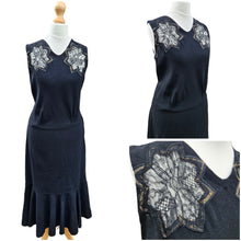 Load image into Gallery viewer, 1920s Black Crepe Sleeveless Dress With Lace Star
