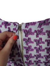 Load image into Gallery viewer, 1950s Purple and White Rayon Dogtooth Dress
