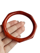 Load image into Gallery viewer, 1940s Red Marbled Hexagon Bakelite Bangle
