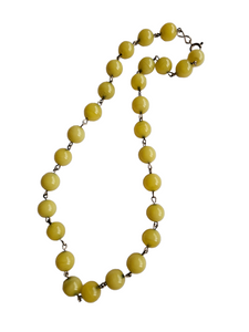 1930s Yellow Glass Rolled Wite Necklace