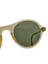 Load image into Gallery viewer, 1940s Yellow Round Sunglasses With Green Lenses
