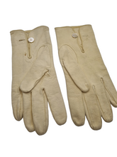 Load image into Gallery viewer, 1940s Stamped CC41 Cream Chamois Gloves
