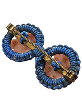 Load image into Gallery viewer, 1940s Pink and Blue Make Do and Mend Wirework Brooch
