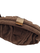 Load image into Gallery viewer, 1940s Brown Suede Clamshell Bag
