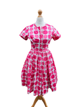 Load image into Gallery viewer, 1950s Pink and White Circle Print Dress
