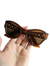 Load image into Gallery viewer, Late 1940s Brown Lattice Sunglasses
