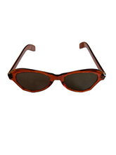 Load image into Gallery viewer, Late 1940s Toffee Brown Sunglasses
