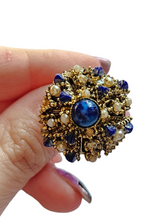 Load image into Gallery viewer, Vintage Czech Faux Pearl Chunky Ring
