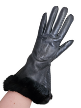 Load image into Gallery viewer, 1940s Black Fur and Leather Gauntlet Gloves
