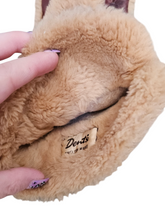 Load image into Gallery viewer, 1940s Beige Fur and Leather Gloves
