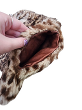 Load image into Gallery viewer, 1940s Leopard Print Fur Muff
