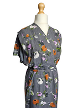 Load image into Gallery viewer, Late 1940s Lilac, Black, White and Orange Floral Dress
