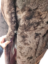 Load image into Gallery viewer, 1940s Brown Beaver Lamb Fur Coat
