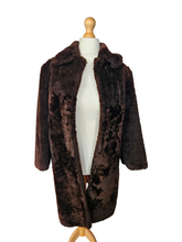 Load image into Gallery viewer, 1940s Brown Beaver Lamb Fur Coat
