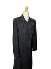 Load image into Gallery viewer, 1940s Black Coat With Detailed Back
