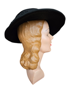 1940s Black Raffia/Straw Tilt Hat