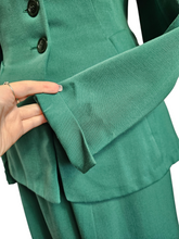 Load image into Gallery viewer, 1940s Green Gabardine Suit With Sharp Collar
