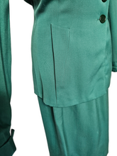 Load image into Gallery viewer, 1940s Green Gabardine Suit With Sharp Collar
