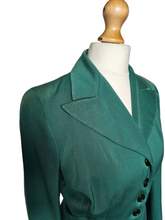 Load image into Gallery viewer, 1940s Green Gabardine Suit With Sharp Collar
