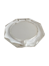 Load image into Gallery viewer, 1940s Huge Lucite Powder and Mirror Compact
