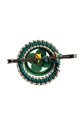 Load image into Gallery viewer, 1940s Make Do and Mend Green Wirework Brooch
