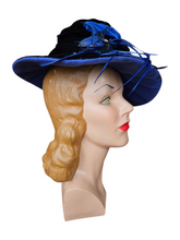 Load image into Gallery viewer, 1940s Black Velvet and Colbalt Blue Feather Hat
