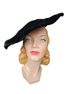 Late 1940s Black Velvet Scalloped Halo Hat