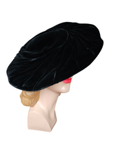 Load image into Gallery viewer, Late 1940s Black Velvet Scalloped Halo Hat
