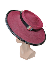 Load image into Gallery viewer, 1940s Dark Red and Black Raffia/Straw Tilt Hat
