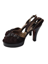 Load image into Gallery viewer, 1940s Brown Suede and Leather Flower Platform Shoes
