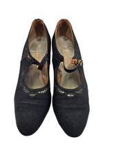 Load image into Gallery viewer, 1920s Black Fabric Shoes With Rhinestone Button
