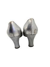 Load image into Gallery viewer, 1920s Silver Court Shoes
