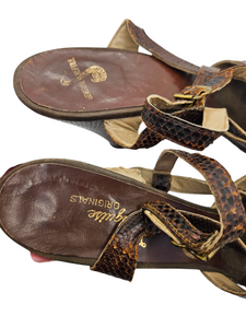 1940s Brown Mock Croc Platform Sandals