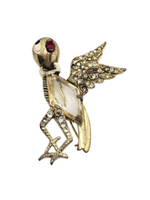 Load image into Gallery viewer, 1940s Unsigned H Pomerantz Figuarl Glass and Metal Bird Brooch
